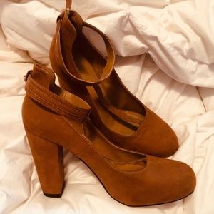 WOMENS SHOES/  Size : 11 EU 41